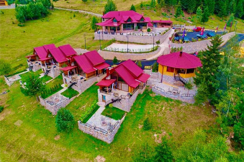 Malesia Eko Resort Peje Bagian luar foto