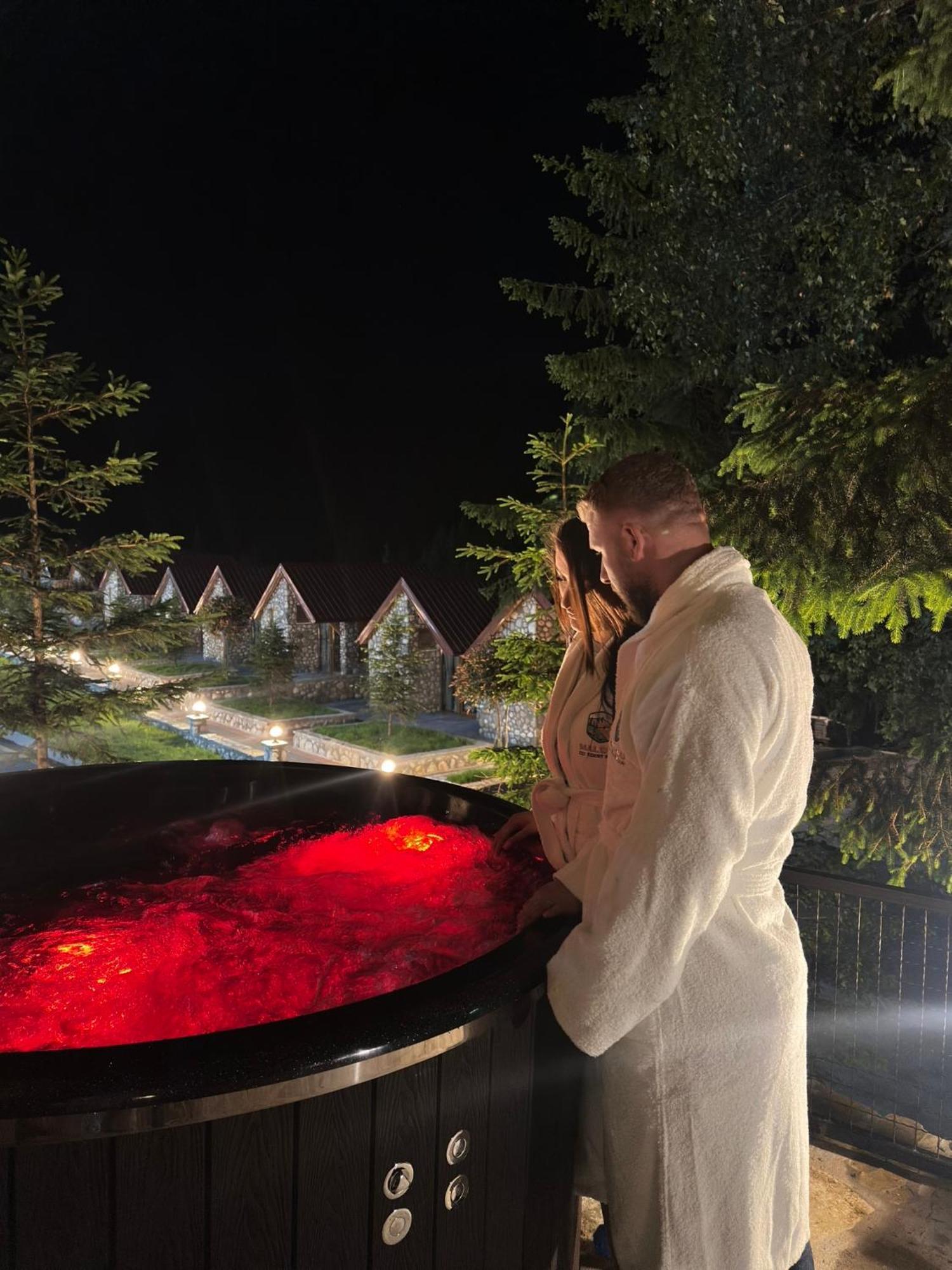 Malesia Eko Resort Peje Bagian luar foto